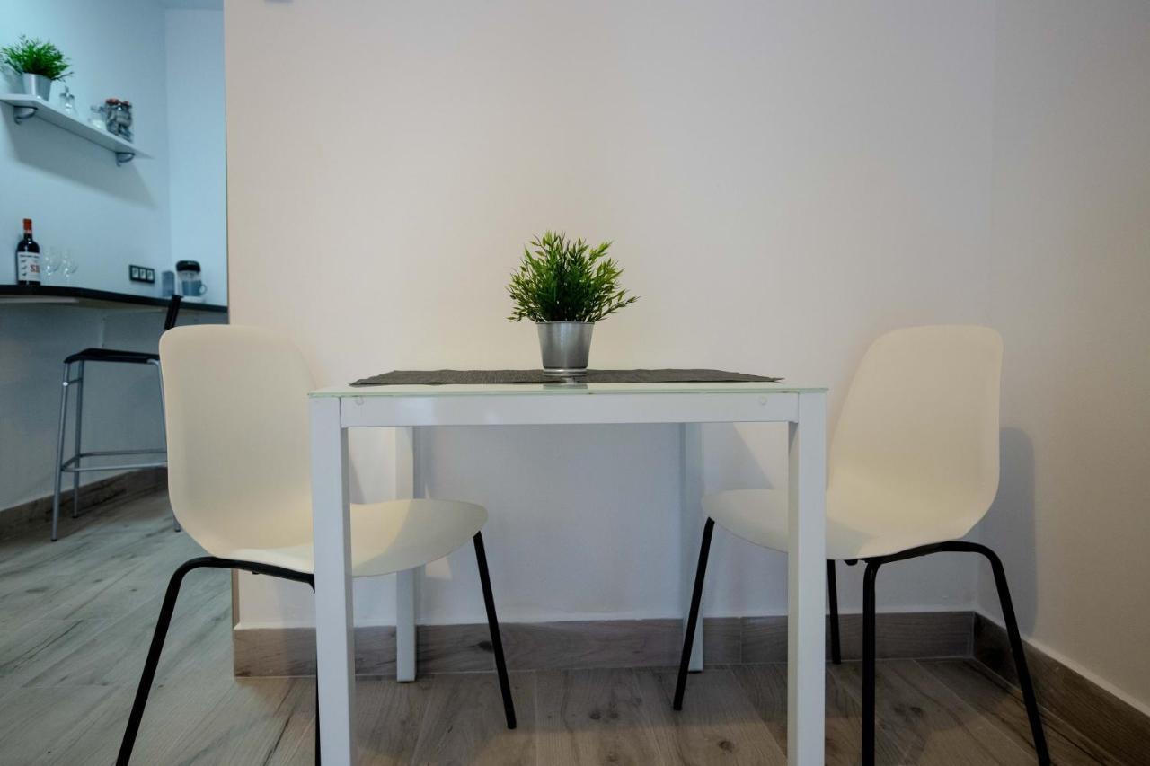 Malaga Suite Picasso With Swimming Pool And Parking In The Center! エクステリア 写真